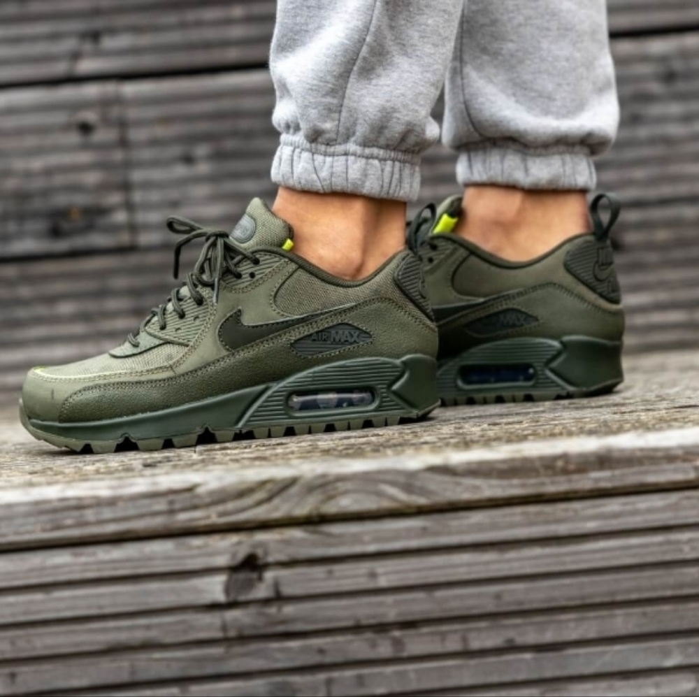 Nike Air Max 90 Surplus (In Box) 8 Men / 9.5 Women